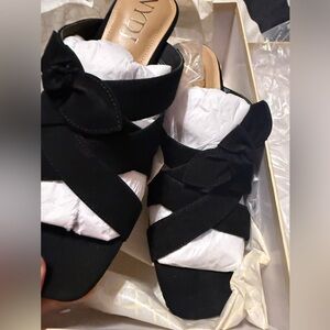 NYDJ Solid Black Crisscross Platform Dress Shoes